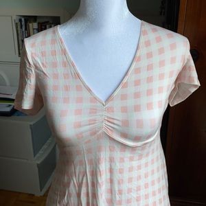 Women’s/ Juniors pink & white summer dress- size S
